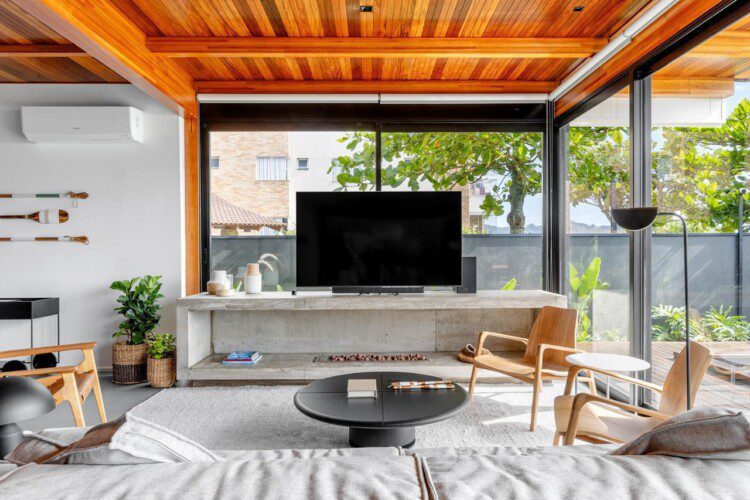 Beira mar em Mariscal 1 1 - Aluguéis de verão em Bombinhas SC