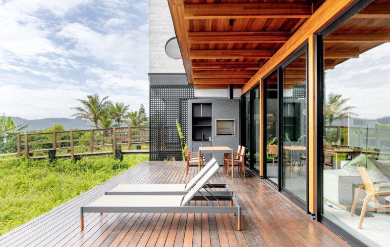 beira mar em Canto Grande 1 1 - Aluguéis de verão em Bombinhas SC