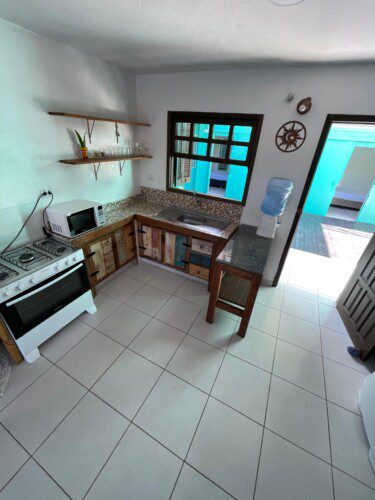 Casa para aluguel de temporada em Bombinhas 6 scaled - Aluguéis de verão em Bombinhas SC