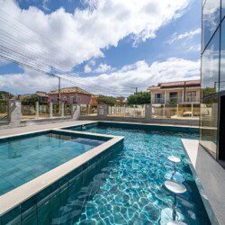 Com área de lazer, apto para locação de temporada à 100 metros do mar na Praia do Mariscal! (2) - Aluguéis de verão em Bombinhas SC