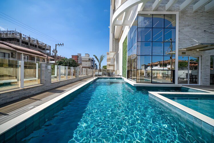 Com area de lazer apto para locacao de temporada a 100 metros do mar na Praia do Mariscal 4 scaled - Aluguéis de verão em Bombinhas SC