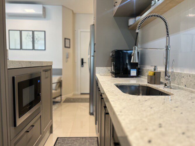 IMG 6071 scaled.jpeg - Aluguéis de verão em Bombinhas SC