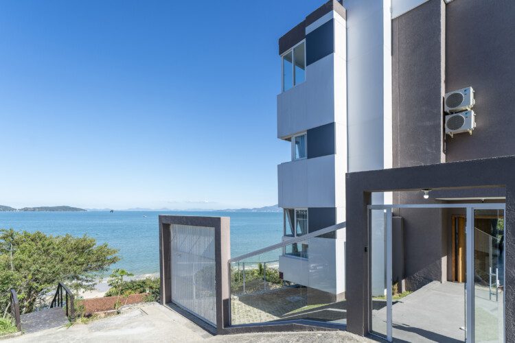 DSC0182 scaled - Aluguéis de verão em Bombinhas SC