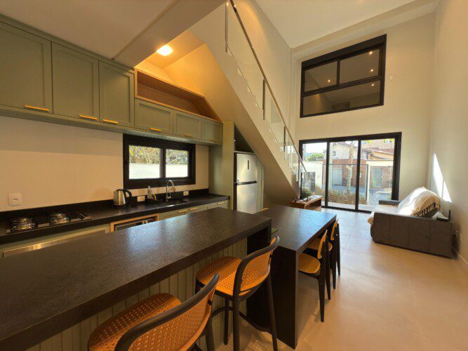 WhatsApp Image 2025 08 20 at 11.30.03 2 scaled - Aluguéis de verão em Bombinhas SC