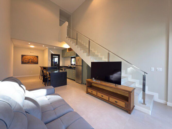 WhatsApp Image 2025 08 20 at 11.30.05 2 scaled - Aluguéis de verão em Bombinhas SC