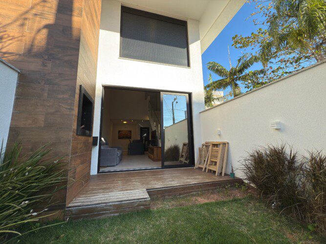 WhatsApp Image 2025 08 20 at 11.30.06 2 scaled - Aluguéis de verão em Bombinhas SC