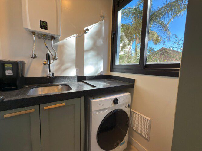 WhatsApp Image 2025 08 20 at 11.30.08 scaled - Aluguéis de verão em Bombinhas SC