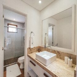 BANHEIRO SUITE 1(1) - Aluguéis de verão em Bombinhas SC