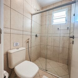 BANHEIRO SUITE 2 - Aluguéis de verão em Bombinhas SC