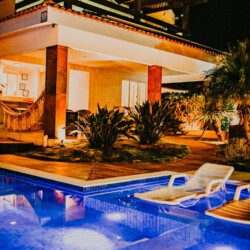 PISCINA - Aluguéis de verão em Bombinhas SC