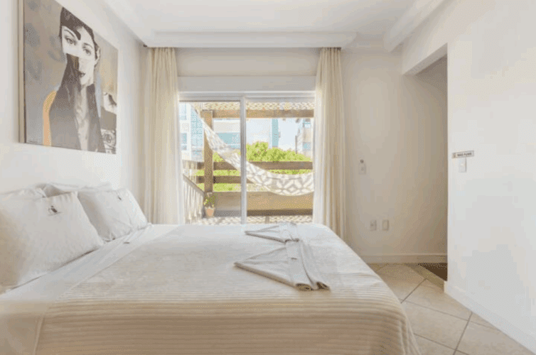 SUITE 1 VARANDA - Aluguéis de verão em Bombinhas SC