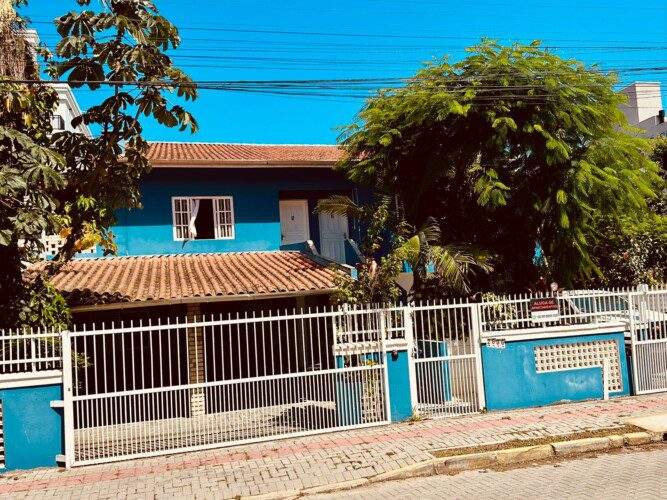 7869ad1c 9d0b 4e67 b9fe 520c4fa544af - Aluguéis de verão em Bombinhas SC